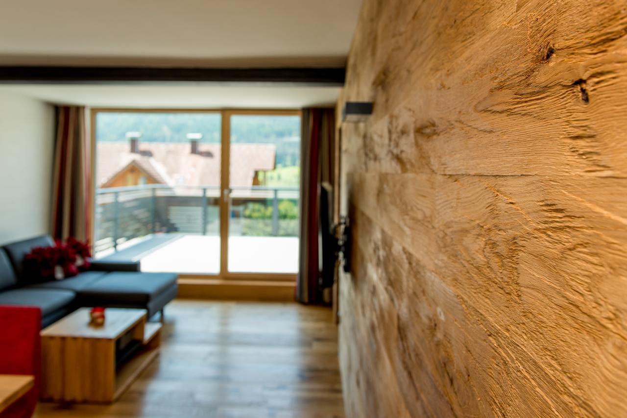 Ferienhaus Holzer Вайсензе Номер фото